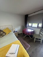 Pinewood Lodge