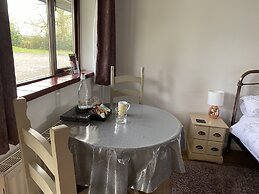 Pinewood Lodge
