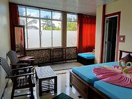 Kandyan Holiday Center