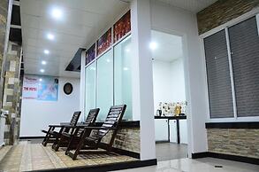 Kandyan Holiday Center