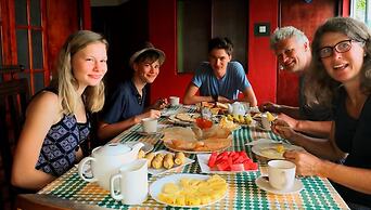 Kandyan Holiday Center