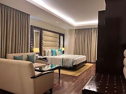 Deventure Sarovar Portico Kapashera