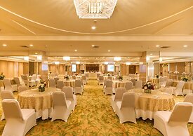 Deventure Sarovar Portico Kapashera