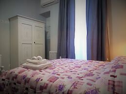 Al 325 rooms ai Fori