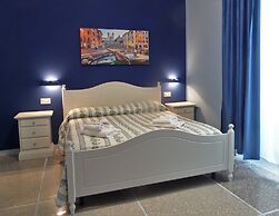 Al 325 rooms ai Fori