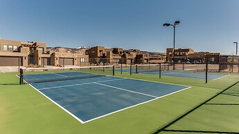 Your Escape at the Ledges