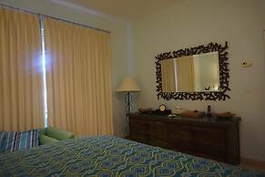 Paraiso Del Mar Resort PDM B203 1 Bedroom Condo by Seaside La Paz