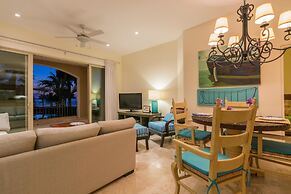 Paraiso Del Mar Resort PDM B203 1 Bedroom Condo by Seaside La Paz