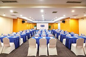 Holiday Inn Express Tangshan Downtown by IHG