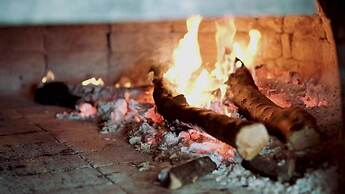 Maya Bistro Hotel Beach