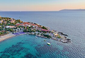 Maya Bistro Hotel Beach