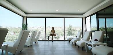 Maya Bistro Hotel Beach