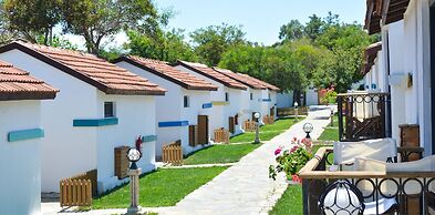 Maya Bistro Hotel Beach