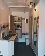 Maya Bistro Hotel Beach