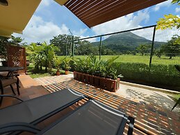 Paradise Hot Springs Thermal Resort
