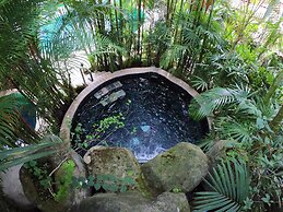 Paradise Hot Springs Thermal Resort