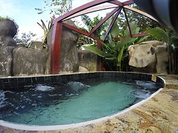 Paradise Hot Springs Thermal Resort