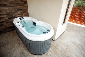 Paradise Hot Springs Thermal Resort