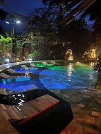 Paradise Hot Springs Thermal Resort