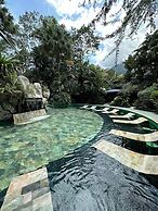 Paradise Hot Springs Thermal Resort