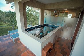 Paradise Hot Springs Thermal Resort