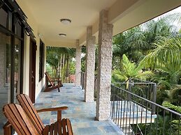 Paradise Hot Springs Thermal Resort