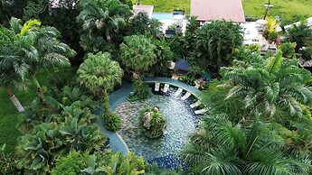 Paradise Hot Springs Thermal Resort