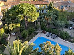 Le Jardin D'homps