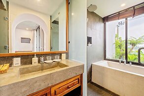 Serene Riverside Hotel Hoi An