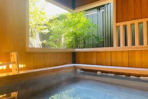 Yufuin Ryokan Seikoen