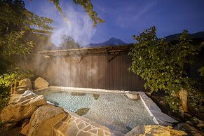 Yufuin Ryokan Seikoen