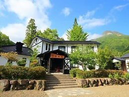 Yufuin Ryokan Seikoen