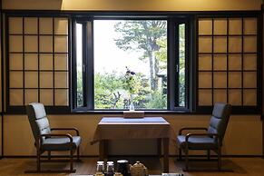 Yufuin Ryokan Seikoen