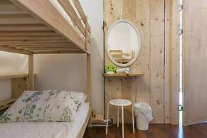 Jagoga Guest House - Hostel