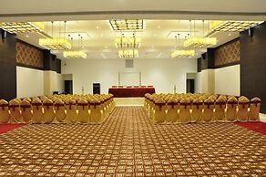 Hotel Ganpat Grand, Palani