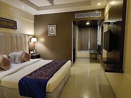 Hotel Ganpat Grand, Palani