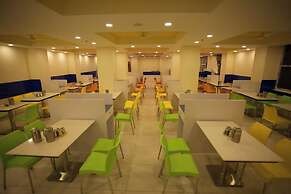 Hotel Ganpat Grand, Palani