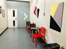 Hometown Hotel Makati - Edsa