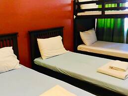 Hometown Hotel Makati - Edsa