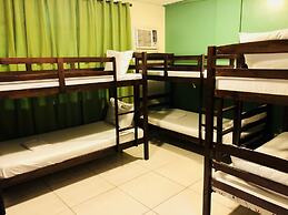 Hometown Hotel Makati - Edsa