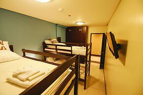 Hometown Hotel Makati - Edsa