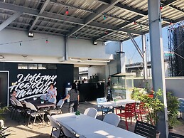 Hometown Hotel Makati - Edsa