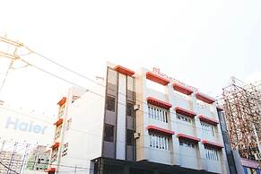 Hometown Hotel Makati - Edsa