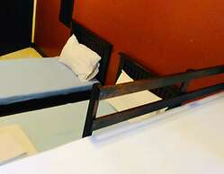 Hometown Hotel Makati - Edsa