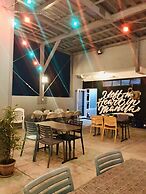 Hometown Hotel Makati - Edsa