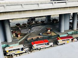 Hometown Hotel Makati - Edsa