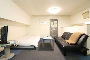 BK Hotel & Weekly