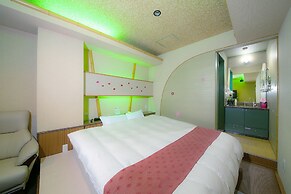 Hotel To