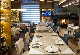 Amira Boutique Hotel