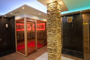 Amira Boutique Hotel